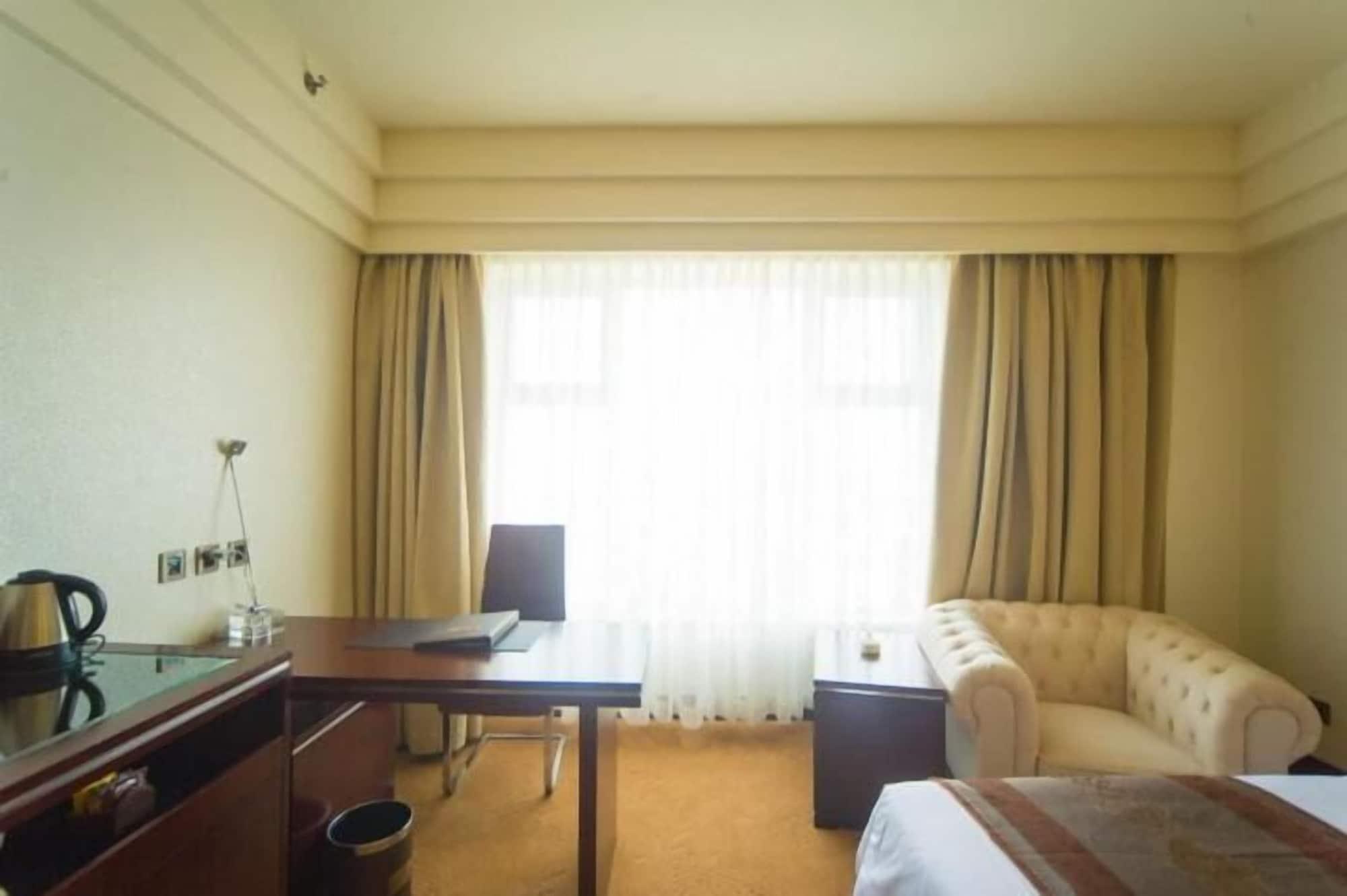 Ramada Chengdu North Hotel Ngoại thất bức ảnh