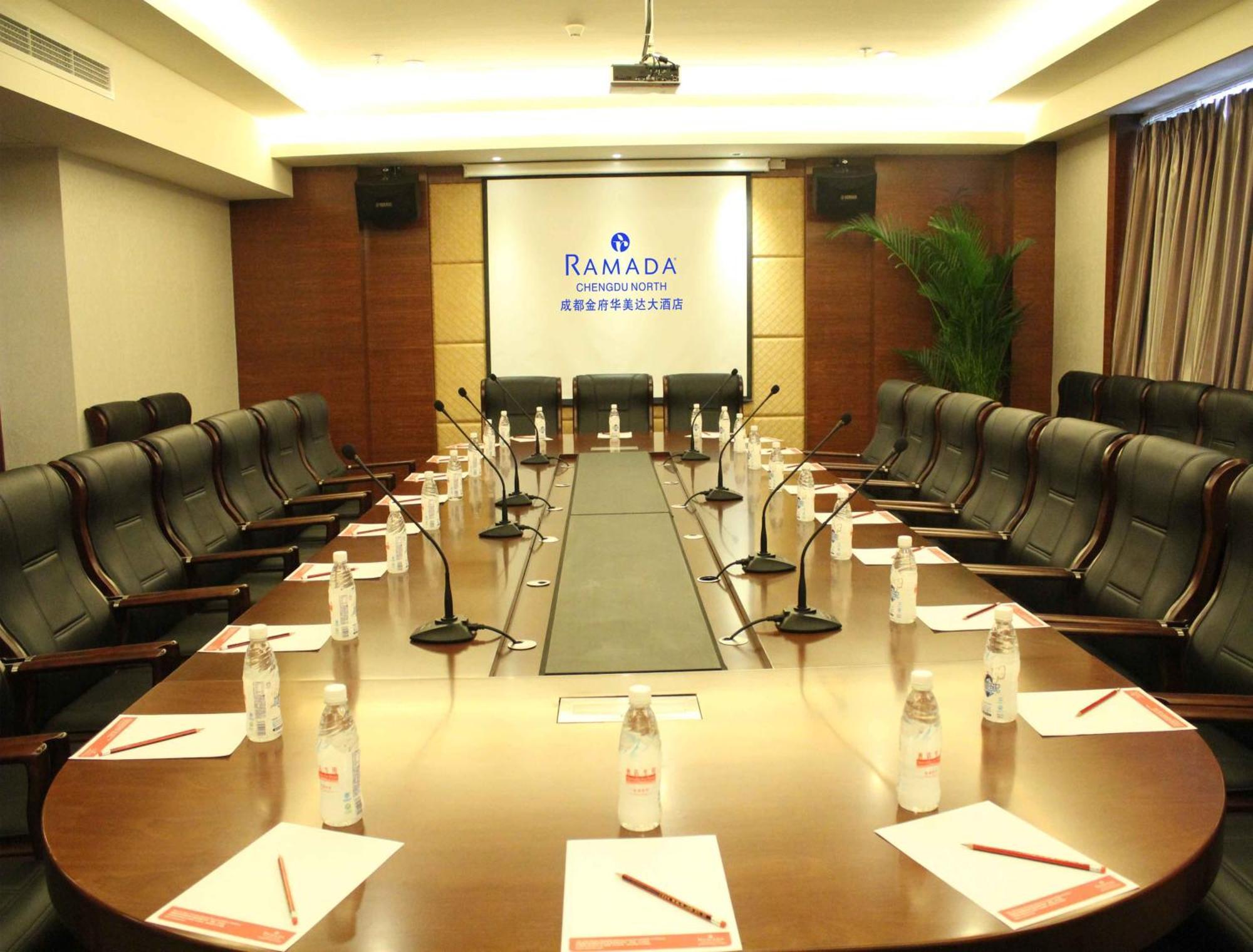 Ramada Chengdu North Hotel Ngoại thất bức ảnh